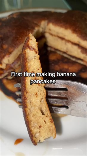 Perfect Banana Pancakes Made Easy