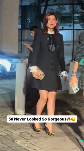 13K views · 59K reactions | Twinkle Khanna proves age is just a number﫠 . . . #Twinklekhanna #spottoday | Spottoday | Facebook