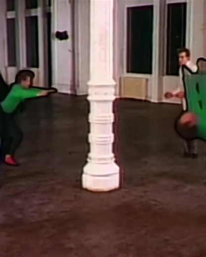 Did you know? Despite their many iconic hits, The Alan Parsons Project only created nine official music videos! Watch all of them in stunning HD on the official APP YouTube channel. Which one is your favourite? 🎥 | The Alan Parsons Project