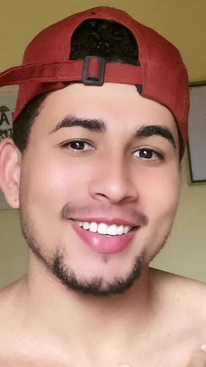 Casual Style with a Red Baseball Cap