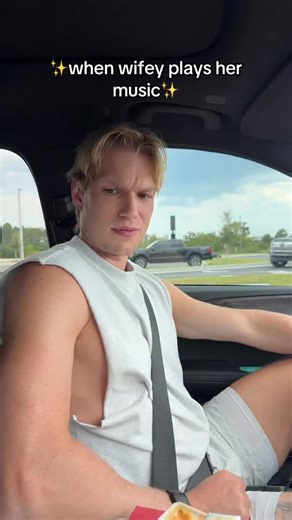 412 reactions · 9 comments | This is the worst song ever  #comedy #couples #funny #reaction #couplegoals #reels #couplescomedy #relationship | Hunna & Lib | Facebook