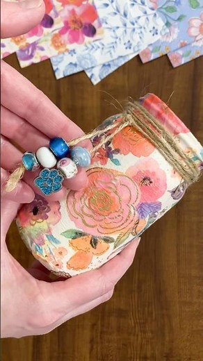 Upcycled Mason Jar Makeover | Easy Napkin Decoupage Hack