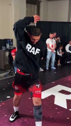 Arman Tsarukyan & Khamzat Chimaev Backstage Before Their Wrestling Matches