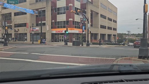 Going down Livingston Ave in New Brunswick #newbrunswicknj #drivingtour #citylife #scenicdrive #downtown #newjersey | New Brunswick