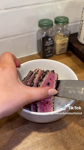 Delicious Sesame Crusted Ahi Tuna Recipe