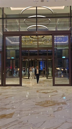 Exploring Luxury Hotels at Royal Atlantis