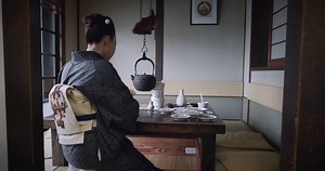 Have you ever visited a rural part of Japan before? Directed, filmed, and edited by award-winning filmmaker, Jeremy Rubier, this stunning short video will give you a sneak peek into one such place: Toyooka, Hyogo Prefecture. Explore the wonders of its art, religion, and nature while listening to his beautiful music composition! [CREDITS] Director/Editor/Composer/DOP: Jeremy Rubier B-Camera: Akira Rambeau Producer: Ryo Muramatsu Titling: Jeremy Hannigan http://www.jeremyrubier.com/ https://vimeo.