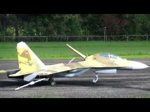 Very agil RC Turbine Jet Sukhoi SU-35 Super Flanker Desert camouflage