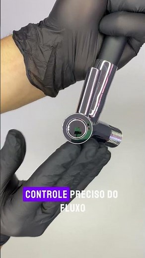 Torneira Black Gourmet Flexível de Parede | Metal Emborrachada 360° — Dazie Metais!