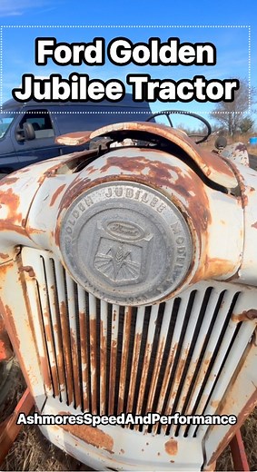Got this in a trade deal yesterday.! Some newer parts on it. Wonder if the old tractor runs. You don’t see them everyday. #Ford #tractor #salvage #farming #ranch #old #vintage #save #rebuild #asap #bluecollar | Fred Ashmore