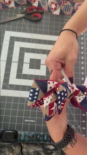 Easy DIY Bow Tutorial | No Bow Maker Needed! Method 3 🎀 #DIYBows #PetiteWreathBoutique #CraftShorts
