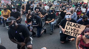 Protest in Pennsylvania after cop uses knee to restrain man