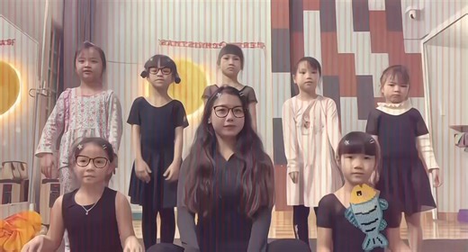 🌟 TUYỂN SINH CÁC LỚP NĂNG KHIẾU HY DANCE STUDIO – CƠ SỞ MỚI 🌟 Không chỉ là nơi học nhảy, HY là bệ phóng cho những trái tim nhỏ yêu nhịp điệu, nơi mỗi bạn được khám phá năng khiếu của chính mình và tự tin toả sáng theo cách riêng ✨ 📅 Dành cho các bạn từ 4 – 14 tuổi ------------------------- 🩰HY Dance Studio ""Thắp Sáng Đam Mê - Khơi Nguồn Cảm Xúc"" 📱Hotline: 037 462 9556 📍CS1: 164 Cù Chính Lan, Đà Nẵng 📍CS2: 226 Trần Cao Vân, Đà Nẵng 📍Youtube: https://www.youtube.com/@hydancestudiodanang 