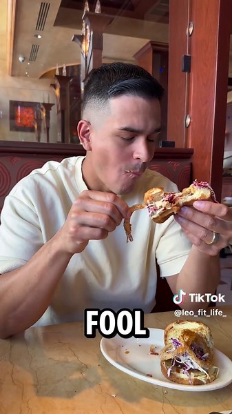 The Cheesecake Factory really just leveled up their menu, and I had to pull up to see what all the hype was about 👀🔥 You already know they’re known for having one of the biggest menus out there, but their new Bites & Bowls lineup brings a whole new vibe more flavor, more variety, and honestly something for everyone. I got to try a mix of their new items, and it did NOT disappoint. From the first bite, you can tell everything is made to deliver bold flavors, generous portions, and that classic 