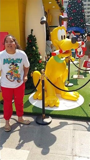 Competing to imitate cartoon poses #funny #comedy #funny #boobahshorts