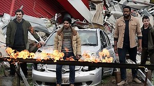 Watch La Brea Season 2 Episode 8 - Stampede