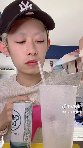 リラックスタイムにぴったりなASMRドリンク作り