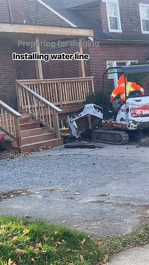 Installing water line #plumber #plumbing #construction | Giucel General Construction