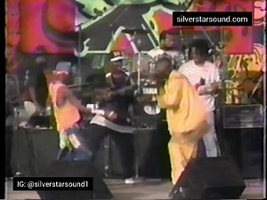 One of the most famous Dancehall dance move from Jamaica . . . . . . Follow us ✅ Instagram Instagram.com/silverstarsound1 Listen on iTunes https://apple.co/3tVFPpc Twitter twitter.com/silverstarsound Soundcloud soundcloud.com/silver-star-sound Visit our official website for all download (mixes, live audio, and more) silverstarsound.com . . . . . . . . . . . . . . . . #Jamaica #jamaicanmusic #dancehallreggae #reggaemusicforever #dancehallmusic #dancehall #dancehalldaily #reggaedancehall #soundsys