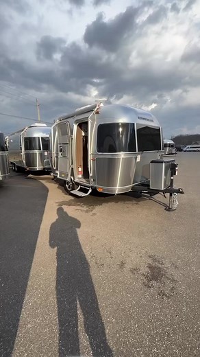 The smallest Airstream trailer tour at Colonial Airstream. #airstream #rv #camping #trailerlife #luxurylifestyle #glamping #rvlifestyle Colonial Airstream | New Jersey Outdoor Adventures with Patrick