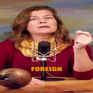 The "Vaccine Debate" is nuanced - for a host of reasons. Dr. Heather Heying PhD joins me this week on the KIR pod to break it all down. In this clip she breaks down the difference between live vaccines, attenuated vaccines, and mRNA vaccines. Let me know what you think about this and to watch the full show click here https://youtu.be/UqeowmwMgFk?si=UqhBE942BpY7N12C | Jillian Michaels