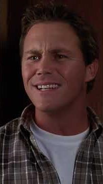 Piper and Phoebe walk in on Paige with her boyfriend, Glen 🫣 #Charmed | TNT