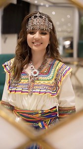 Hesna Alazizi | ‎أيا لخير ينو ترجمة:آه يا فرحي الأكبر IDIR Maquillage et coiffure @beauty.code.officiel Photographe @sam_photography_officiel Restaurant...‎ | Instagram