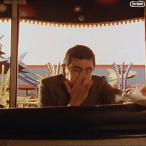 What a whiff! 💩 | Mr Bean