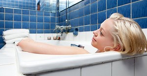 Want better sleep? Try a warm bath or shower 1-2 hours before bedtime, study suggests