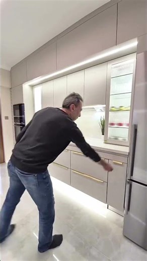 Practical kitchen cabinet design