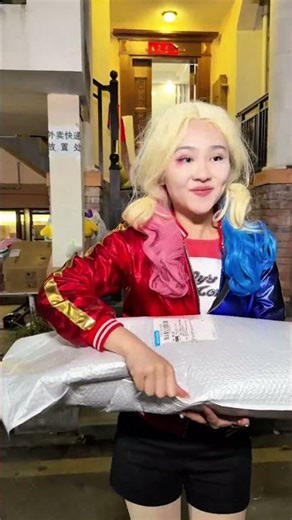 大家一起帮助哈莉奎因实现愿望#Harley Quinn #joker