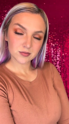 I made a Thanksgiving eye look tutorial that anyone can do… but please mentally prepare yourself for the voiceover 😅 I tried so hard to sound like a normal human explaining makeup, but instead I sounded like a sleep-deprived turkey. Gobble gobble 🦃 OH and don’t mind the tiny grunting in the background… that’s just my baby nursing while I was recording 😂 #MomLifeMultitasking But ANYWAY, here’s the quick rundown of what I did so you can follow along without my chaotic commentary: First, I prime