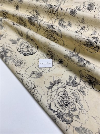 Italian Cotton Fabric: Abstract Floral Design - Dressmaking & Home Decor - Etsy