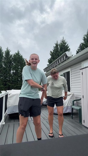 mmmbop dance challenge with daughter — easy mother-daughter routine