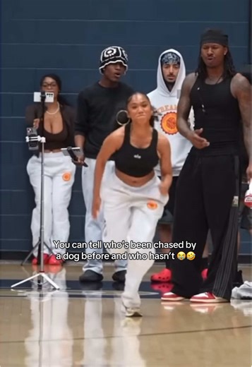 Deshae's Hilarious Running Moments on Twitch