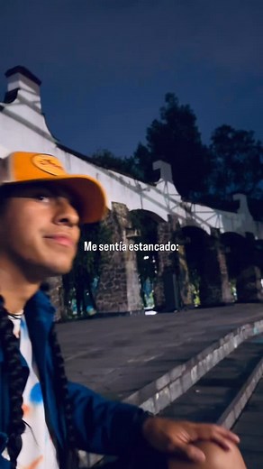 11K views · 1.5K reactions | Sé como el agua que se abre paso entre las grietas. 勞 No seas asertivo, sino adáptate al objeto y encontrarás la manera de sortearlo o atravesarlo. Si nada en tu interior se mantiene rígido, las cosas externas se revelarán por sí solas. -Bruce Lee. #holcan #hawk #native #nature #agua #relax | Holcan M'hawk | Facebook