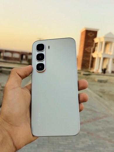 Infinix Hot 60 Pro Review: Features and Performance