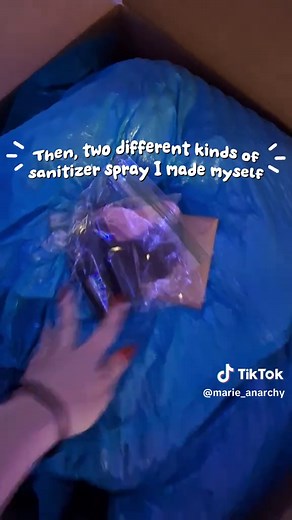 She's off to her new home! . . #furry #fursuit #furryfandom #MarieAnarchy #fursuitmaker