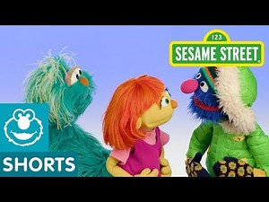 Julia, Rosita, and Grover Play Freeze Dance | #SeeAmazing