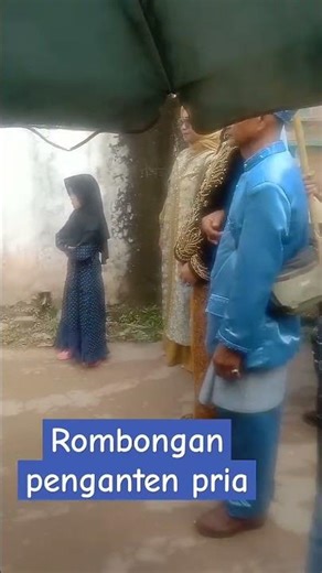 rombongan penganten pria