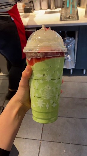 Delicious Matcha Frappuccino Recipe with Strawberry Purée