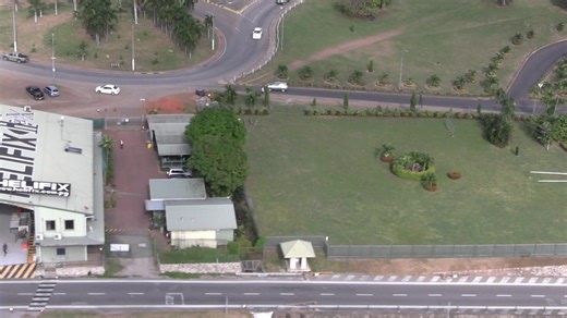Elijah Arua is one of 18 recent graduates from the Port Moresby Technical College and Lae Polytechnic Institute who are participating in the National Airports Corporation’s Cadet Scheme (NACCS) which is aimed at training the next generation of aviation professionals particularly in airport operations and technical roles. NACCS is being delivered under existing Memorandum of Agreements (MOA) with both institutions. Elijah is a graduate Diesel and Heavy Equipment fitter from the Port Moresby Techn