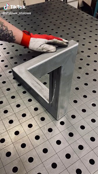 It’s Just an Illusion🫣🤷🏻‍♂️ . . . . #stylowestalowe #drzwiloftowe #scianki #loft #meble #drewno #stal #drzwi #spawacz #spawanie #metalfabricator #welding #metalworks #design #industral #interior #industrialfurniture #retrostyle #decoration ⁠ #drzwiprzesuwne #spawanie #steel #rustic #homedecor #stolarz #diy #handmade #szafa
