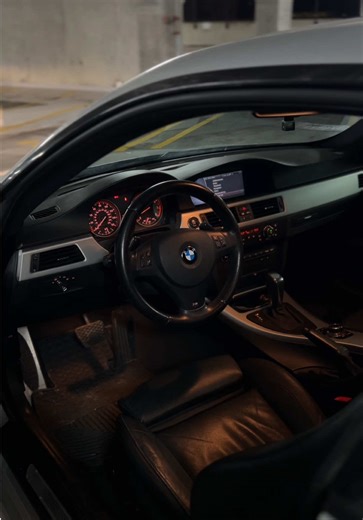Timeless Design in BMW E92 Automotive Style