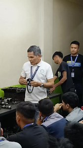 68K views · 4K reactions | Sir Bayas dived into the fascinating mechanics of the crankshaft and flywheel in our Automotive Servicing class! ✨ The crankshaft converts the engine's linear motion into rotational motion, while the flywheel ensures smooth energy transfer and maintains momentum. Together, they’re essential in keeping an engine running efficiently.  A perfect blend of theory and hands-on learning for future automotive experts! | Power Skills Technical Center | Facebook