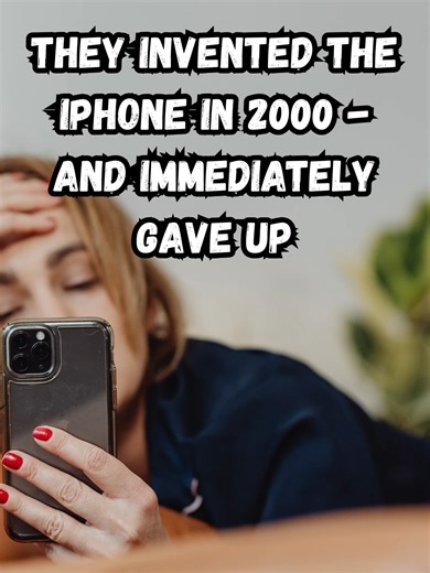 They Invented the iPhone in 2000 (And Immediately Gave Up) Compaq built a touchscreen pocket computer with phone capability before Apple was even cool again. Then they just... stopped. #faceplanthistory #historyshorts #businessfails #internethistory #apple #compaq #foryoupage #businessfailure #internethistory