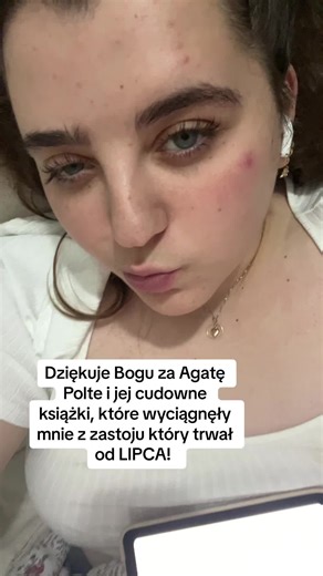 Modle sie o dobro dla tej cudownej kobiety #Viral #viral #dc #książki #booktok #books #dlaciebie #ksiażkara #bookmedia #polecajki #agatapolte #addicted #złotaelita #zastójczytelniczy