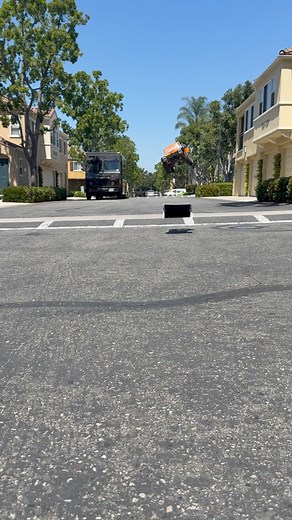 Flying through the week like 😆 Team Driver @ie_rc Built to Last 👑 @reefs_rc Servo Power 💪🏻 @hiper_esc Escape32 Esc 🧈 @tiprocustomrc Ti Buggy Cages 💯 @cl_designs_pr Chassis/Transmissions 🔥 @hardlinekillers Crawler Fam 🙏🏻 #rccrawler #prerunner #f100 #scaleprerunner #solidaxle | Junho Park