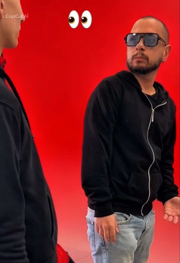 Secondo voi cosa voleva?👀#viralvideos #barbershop #perteeee