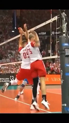 Why Knee Support Matters in High-Level Volleyball Movement.#avc #volleyball #kneepain #kneesupport